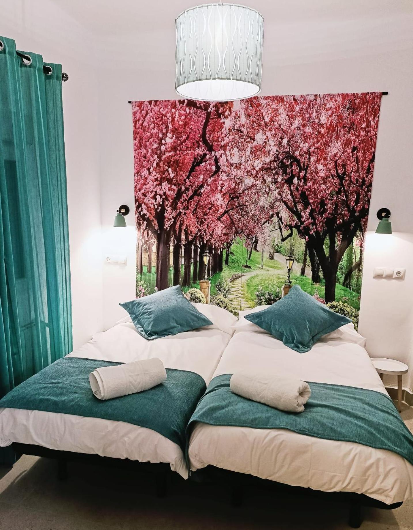 Violeta Suite Madrid Eksteriør billede