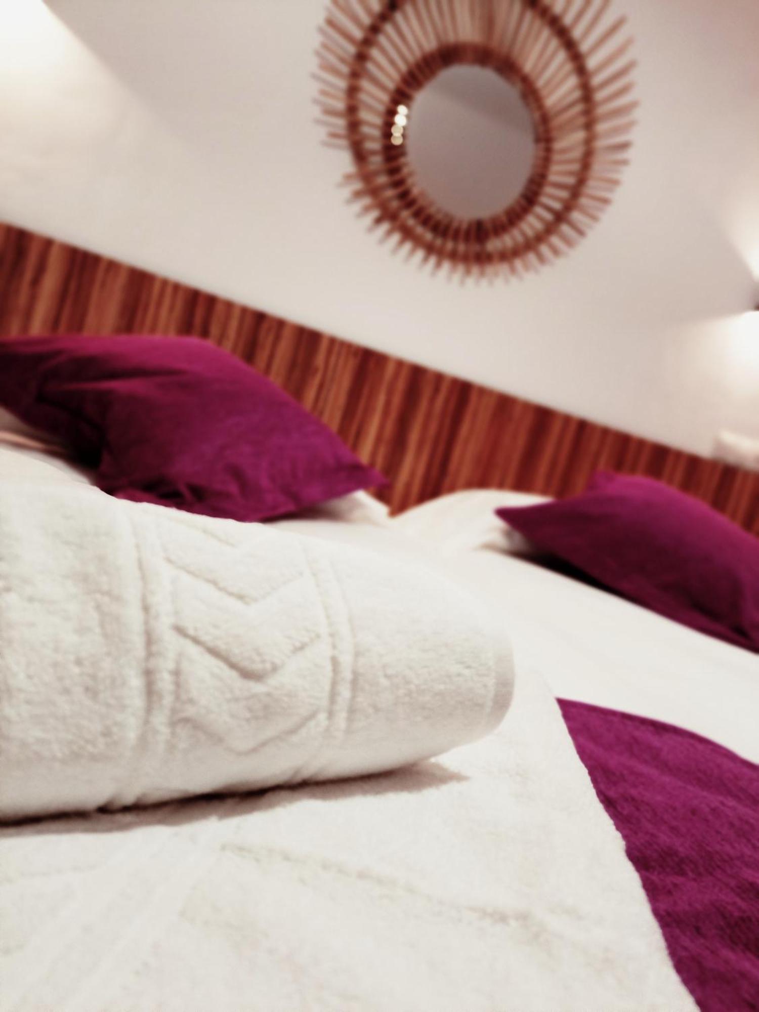 Violeta Suite Madrid Eksteriør billede