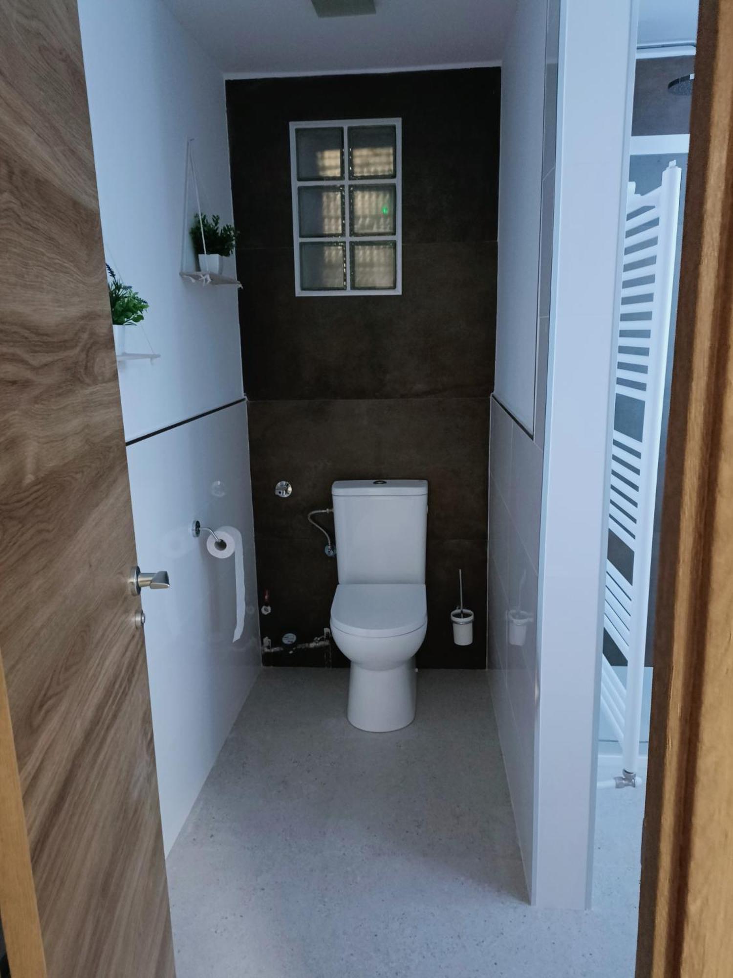 Violeta Suite Madrid Eksteriør billede